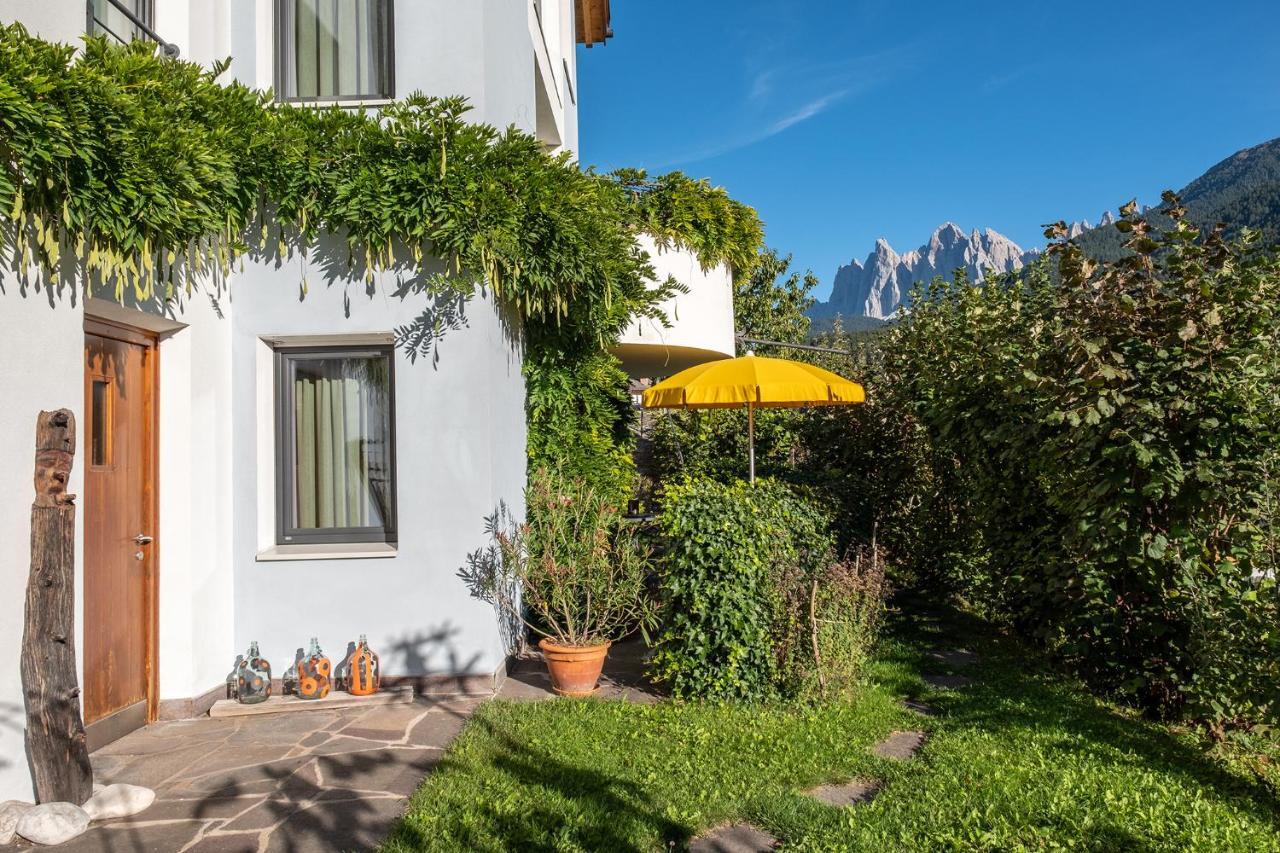 Art Apartment Schatzer Funes  Exterior photo